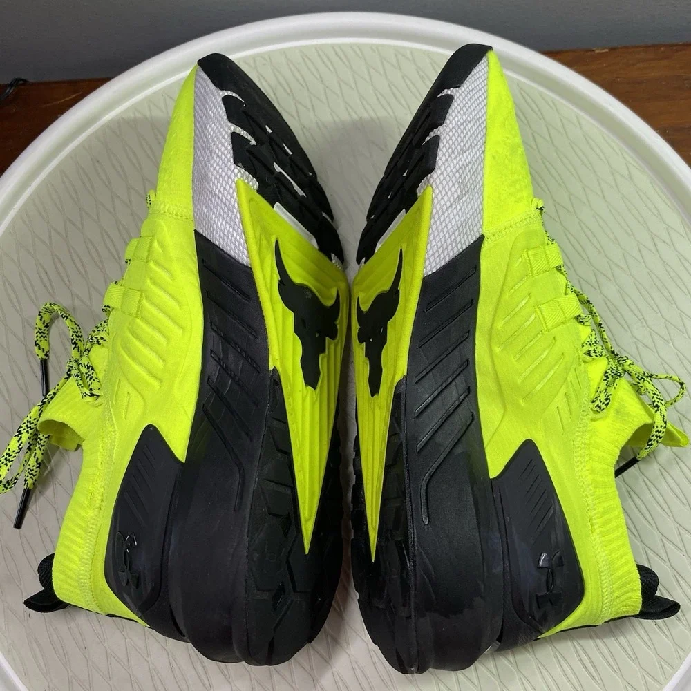 Under‎ Armour UA Project Rock 3 HOVR Volt Mens Yellow& Black Sneaker Sz9